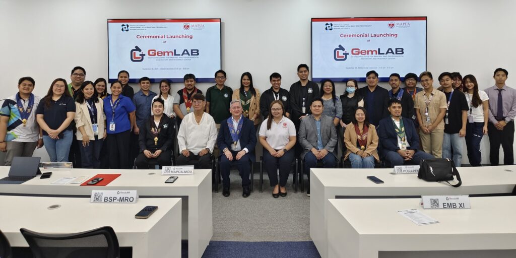 Students faculty staff and stakeholders together with mapúa mcm and dost davao region officials